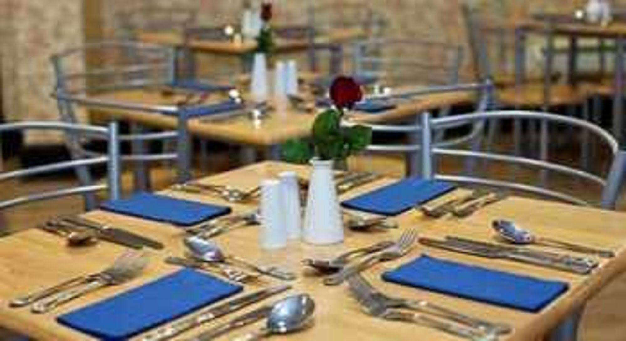 Britannia Hotel Wolverhampton Bagian luar foto